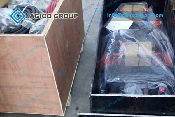 YH-6 Rail Welding Machine Delivery