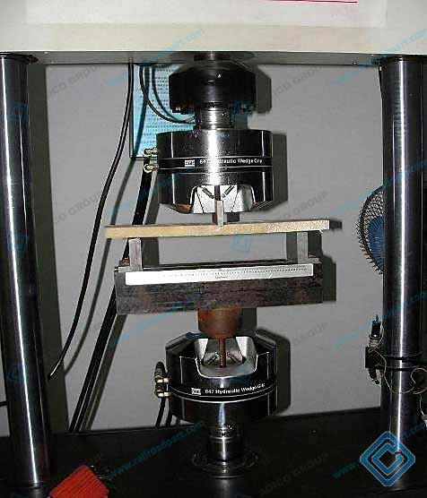 Bending test setup for a GFU composite sleeper